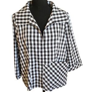 Cali Girls Womens Black White Gingham Check V Neckline Pull Over Top Medium